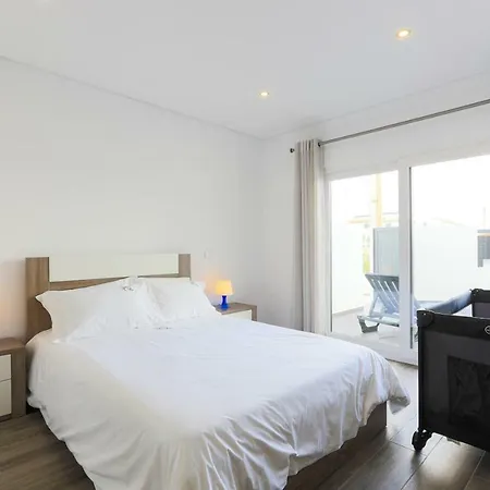 Vitamin Sea, The Terrace Apartment